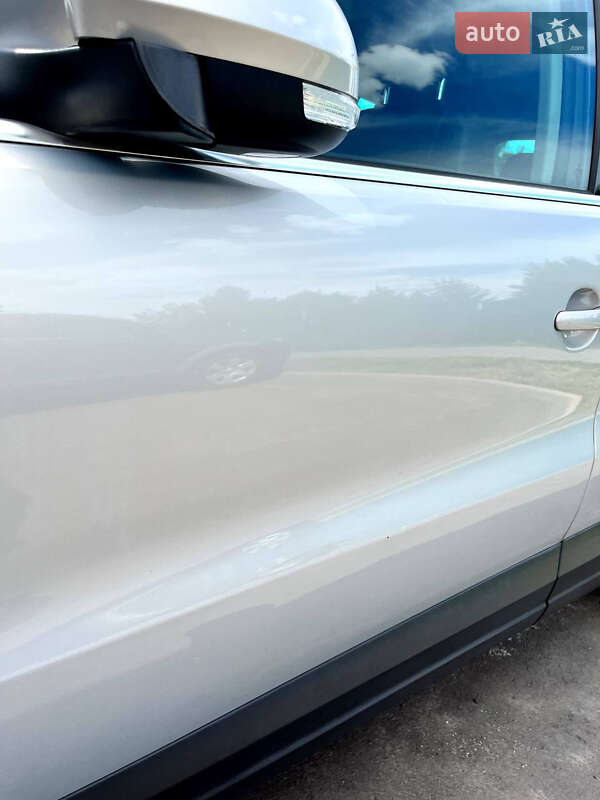 Внедорожник / Кроссовер Volkswagen Tiguan 2011 в Броварах фото 8 Внедорожник / Кроссовер Volkswagen Tiguan 2011 в Броварах