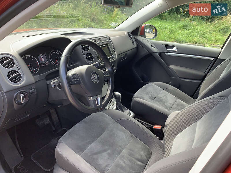 Внедорожник / Кроссовер Volkswagen Tiguan 2013 в Львове