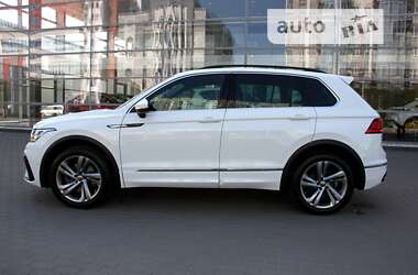 Внедорожник / Кроссовер Volkswagen Tiguan 2020 в Хмельницком