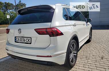 Позашляховик / Кросовер Volkswagen Tiguan 2016 в Черкасах