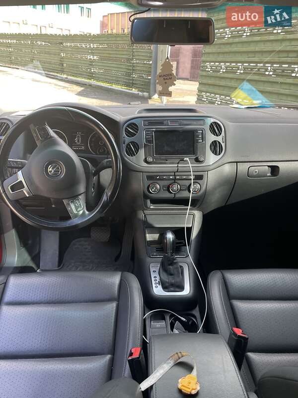 Внедорожник / Кроссовер Volkswagen Tiguan 2015 в Львове фото 6 Внедорожник / Кроссовер Volkswagen Tiguan 2015 в Львове