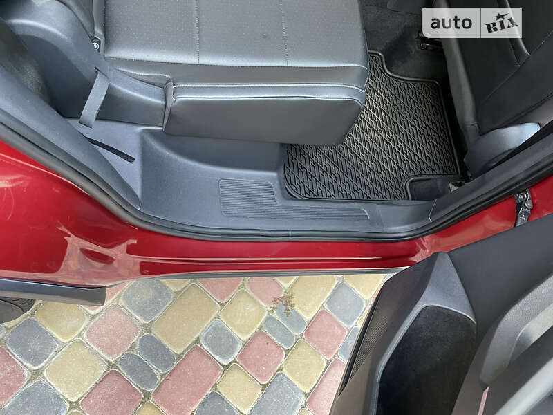 Внедорожник / Кроссовер Volkswagen Tiguan 2018 в Харькове