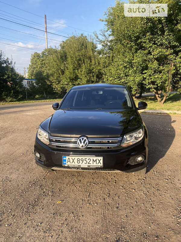 Внедорожник / Кроссовер Volkswagen Tiguan 2012 в Борисполе