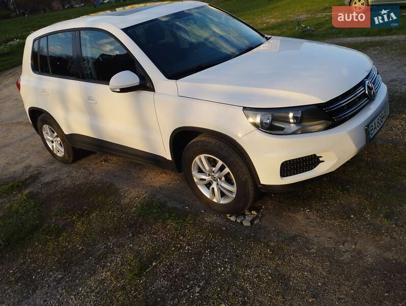 Внедорожник / Кроссовер Volkswagen Tiguan 2012 в Кропивницком