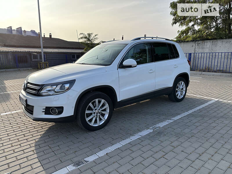 Позашляховик / Кросовер Volkswagen Tiguan 2014 в Тернополі