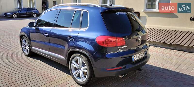 Внедорожник / Кроссовер Volkswagen Tiguan 2015 в Черкассах