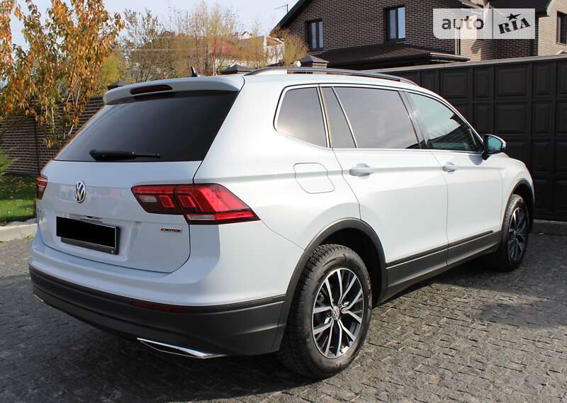 Внедорожник / Кроссовер Volkswagen Tiguan 2018 в Сумах фото 5 Внедорожник / Кроссовер Volkswagen Tiguan 2018 в Сумах