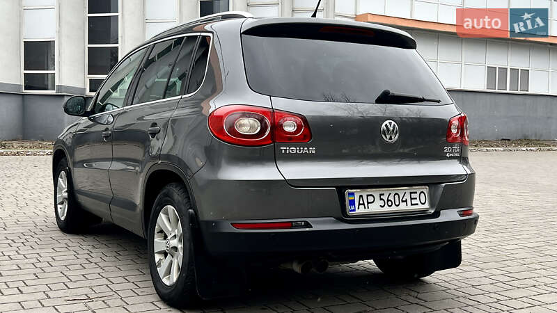 Внедорожник / Кроссовер Volkswagen Tiguan 2011 в Запорожье