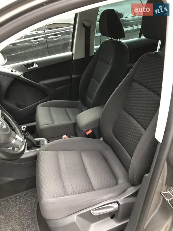 Volkswagen Tiguan 2010 VIN WVGZZZ5NZBW050251 фото оголошення 53 з 98
