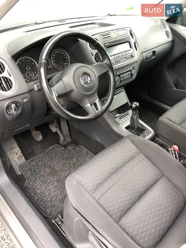 Volkswagen Tiguan 2010 VIN WVGZZZ5NZBW050251 фото оголошення 20 з 98