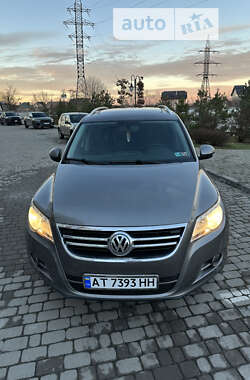 Внедорожник / Кроссовер Volkswagen Tiguan 2009 в Ивано-Франковске