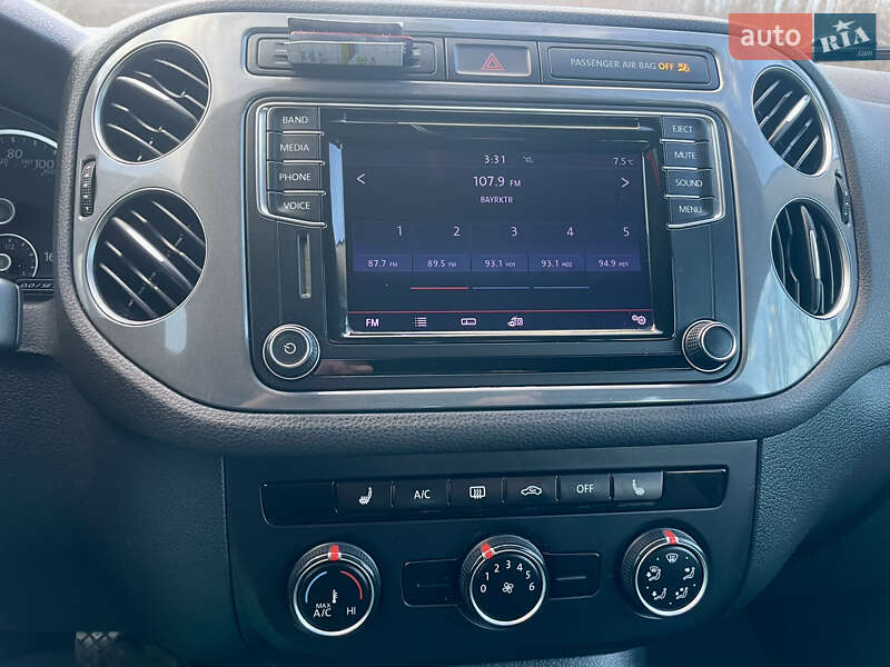 Внедорожник / Кроссовер Volkswagen Tiguan 2017 в Ковеле