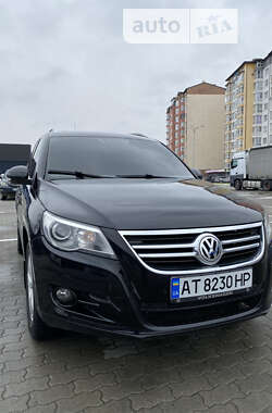 Внедорожник / Кроссовер Volkswagen Tiguan 2009 в Ивано-Франковске