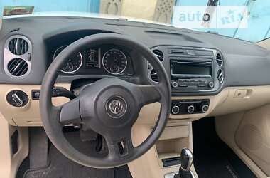 Внедорожник / Кроссовер Volkswagen Tiguan 2012 в Врадиевке