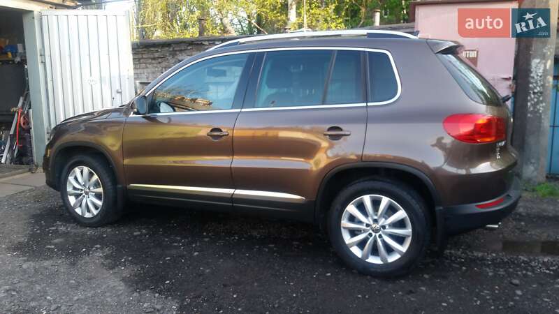 Volkswagen Tiguan 2012
