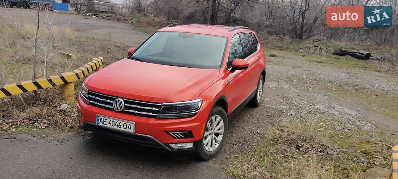 Внедорожник / Кроссовер Volkswagen Tiguan 2018 в Днепре