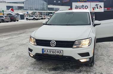 Внедорожник / Кроссовер Volkswagen Tiguan 2018 в Киеве