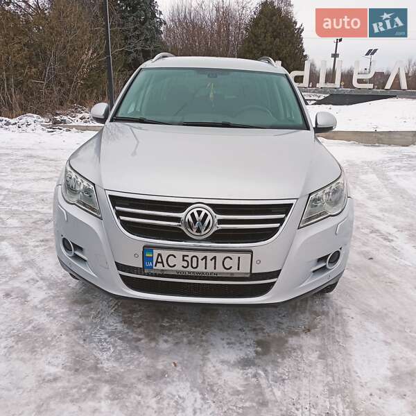 Позашляховик / Кросовер Volkswagen Tiguan 2009 в Луцьку