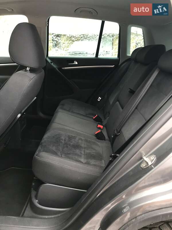Позашляховик / Кросовер Volkswagen Tiguan 2013 в Києві