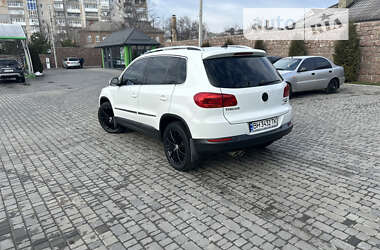 Внедорожник / Кроссовер Volkswagen Tiguan 2015 в Кропивницком