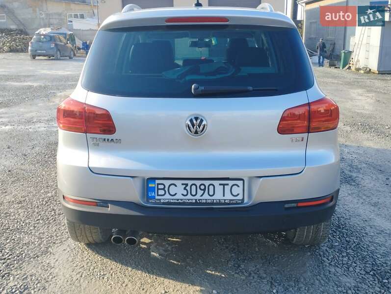 Внедорожник / Кроссовер Volkswagen Tiguan 2016 в Николаеве