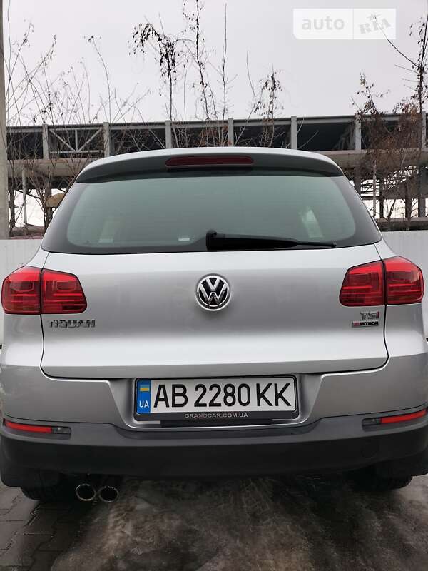 Внедорожник / Кроссовер Volkswagen Tiguan 2016 в Виннице