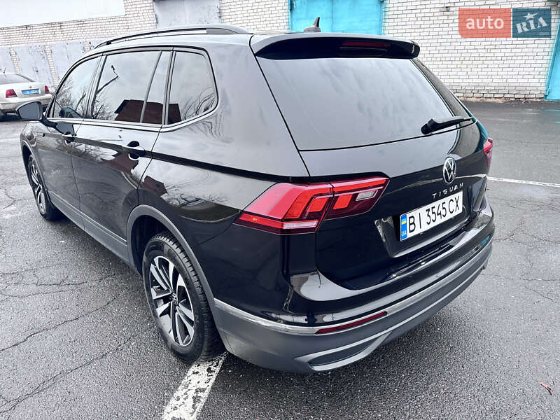 Позашляховик / Кросовер Volkswagen Tiguan 2023 в Полтаві