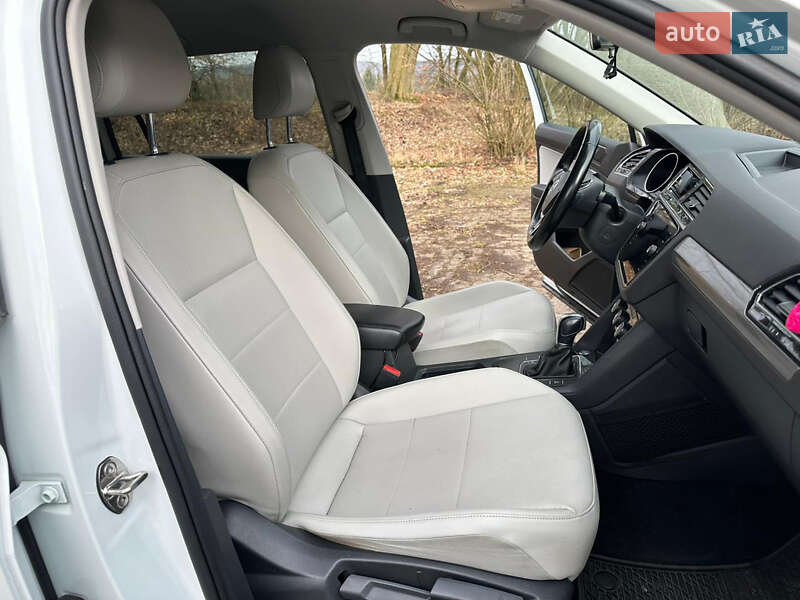 Внедорожник / Кроссовер Volkswagen Tiguan 2017 в Луцке