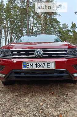 Внедорожник / Кроссовер Volkswagen Tiguan 2019 в Сумах