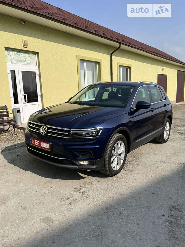 Внедорожник / Кроссовер Volkswagen Tiguan 2019 в Ужгороде