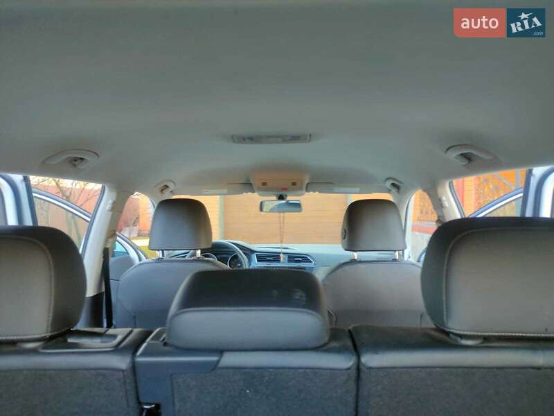 Позашляховик / Кросовер Volkswagen Tiguan 2020 в Києві