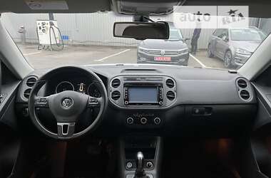 Внедорожник / Кроссовер Volkswagen Tiguan 2014 в Луцке
