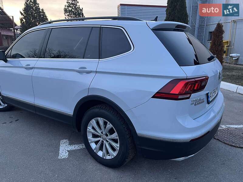 Позашляховик / Кросовер Volkswagen Tiguan 2018 в Харкові