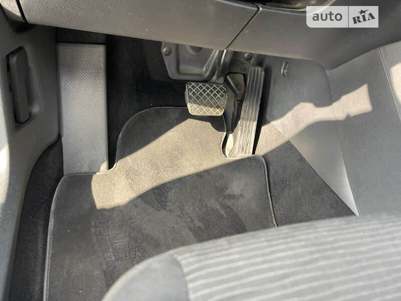 Внедорожник / Кроссовер Volkswagen Tiguan 2012 в Переяславе
