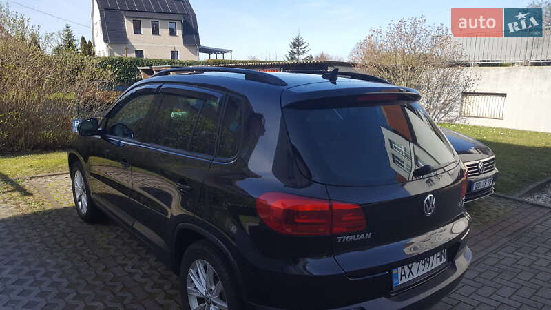 Позашляховик / Кросовер Volkswagen Tiguan 2014 в Харкові