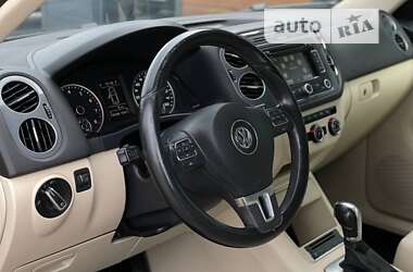 Позашляховик / Кросовер Volkswagen Tiguan 2012 в Рівному