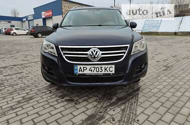 Позашляховик / Кросовер Volkswagen Tiguan 2010 в Запоріжжі