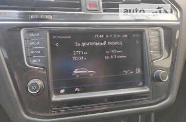 Внедорожник / Кроссовер Volkswagen Tiguan 2016 в Летичеве