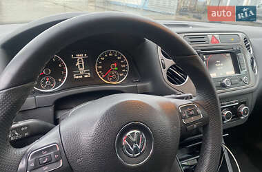 Позашляховик / Кросовер Volkswagen Tiguan 2010 в Львові