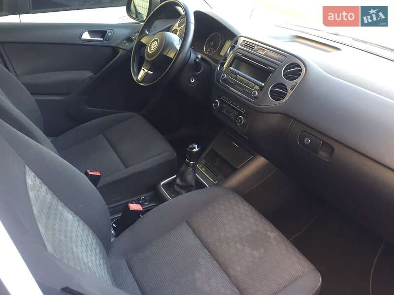 Позашляховик / Кросовер Volkswagen Tiguan 2012 в Києві
