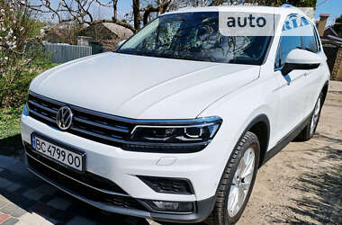 Позашляховик / Кросовер Volkswagen Tiguan 2020 в Харкові