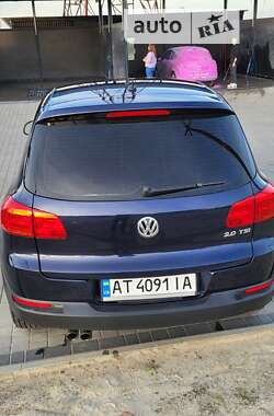 Внедорожник / Кроссовер Volkswagen Tiguan 2013 в Ивано-Франковске