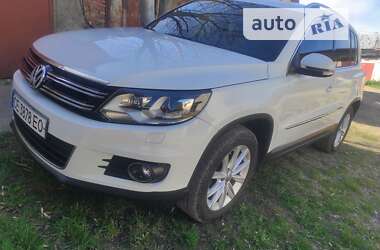 Позашляховик / Кросовер Volkswagen Tiguan 2014 в Чернівцях