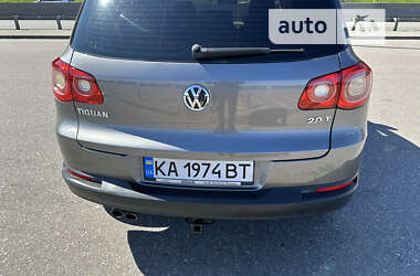 Внедорожник / Кроссовер Volkswagen Tiguan 2010 в Киеве