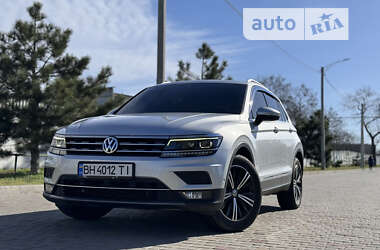 Позашляховик / Кросовер Volkswagen Tiguan 2018 в Ізмаїлі