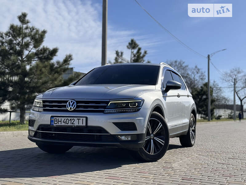 Внедорожник / Кроссовер Volkswagen Tiguan 2018 в Измаиле