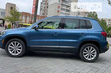 Внедорожник / Кроссовер Volkswagen Tiguan 2017 в Львове