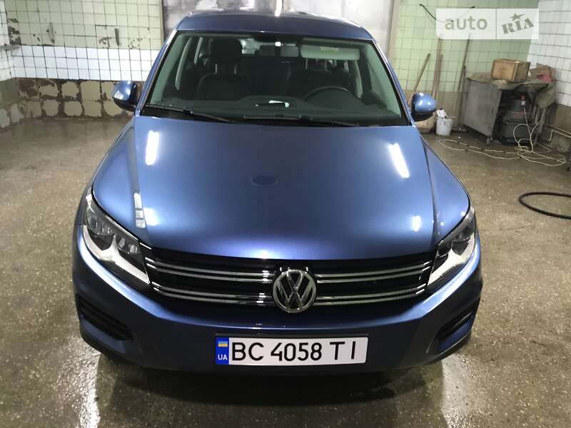 Внедорожник / Кроссовер Volkswagen Tiguan 2017 в Дрогобыче