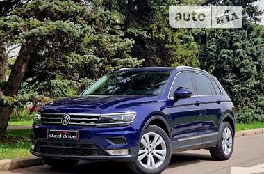 Позашляховик / Кросовер Volkswagen Tiguan 2017 в Миколаєві