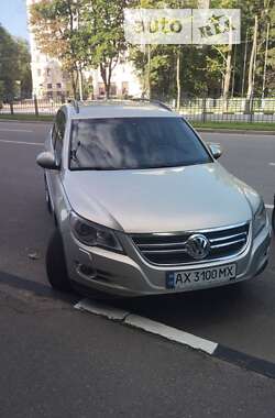 Внедорожник / Кроссовер Volkswagen Tiguan 2010 в Виннице